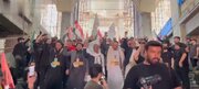 Video| Pagpasok ng mga Yemeni sa Musalla ng Tehran na may Sigaw na "Kamatayan sa Israel" Bago ang Panalangin