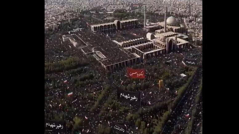 فيديو | وزير الخارجية ينشر مشاهد لإقامة صلاة الجنازة للشهيد الإمام الخامنئي(ره)
