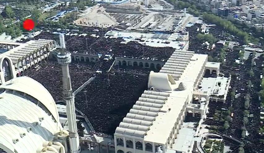 فيديو | طهران من السماء أثناء إقامة الصلاة على الشهيد الإمام الخامنئي (ره) في مصلى الامام الخميني (ره)