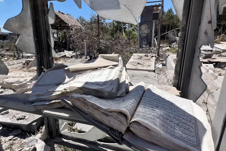 A Lebanon Mutuwa Ba Ta Zama Mafaka Ba; Isra’ila Ta Kai Harin Bama-bamai a Makabartun Kudancin Lebanon