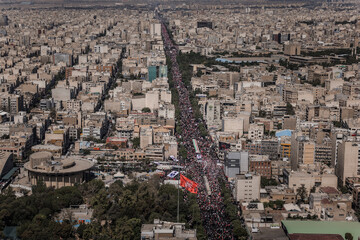 Live updates: Funeral procession of Iran's martyred leader – a grand farewell to the Imam