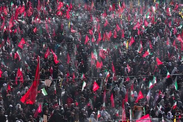 برطانوی میڈیا میں تہران میں ہونے والی بڑی عوامی شرکت کی بھرپور کوریج