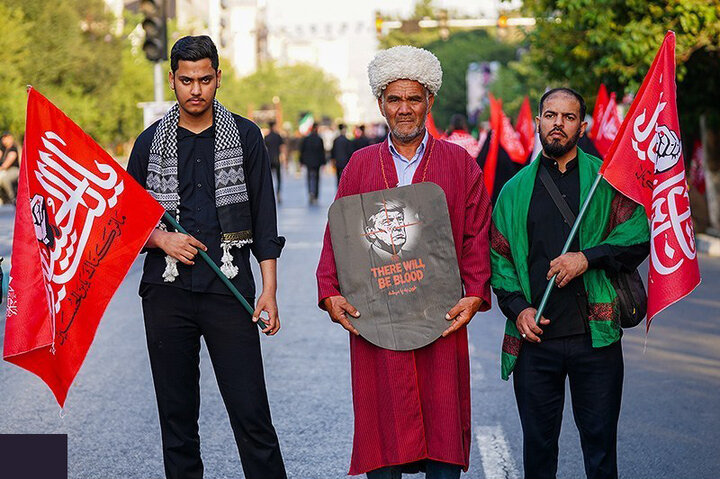 تقرير مصور/ طهران تشهد تشييعا مهيبا وتاريخيا