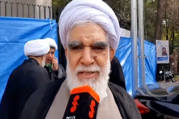 آية الله اختري: المقاومة هي الركيزة الأساسية للمدرسة السياسية للقائد الشهيد
