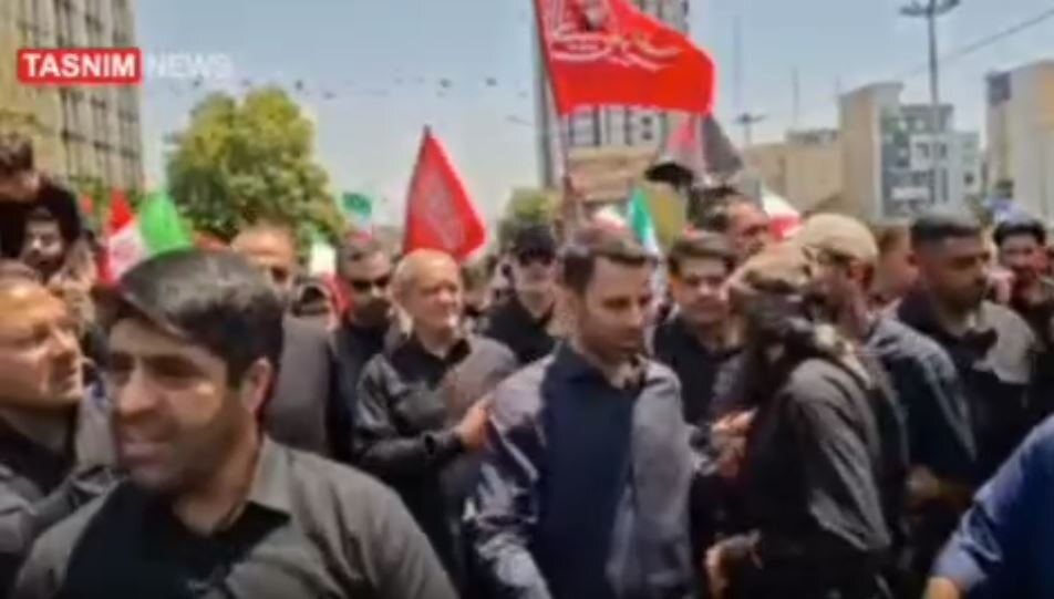 Video: President Masoud Pezeshkian’s presence at funeral ceremony of martyred leader