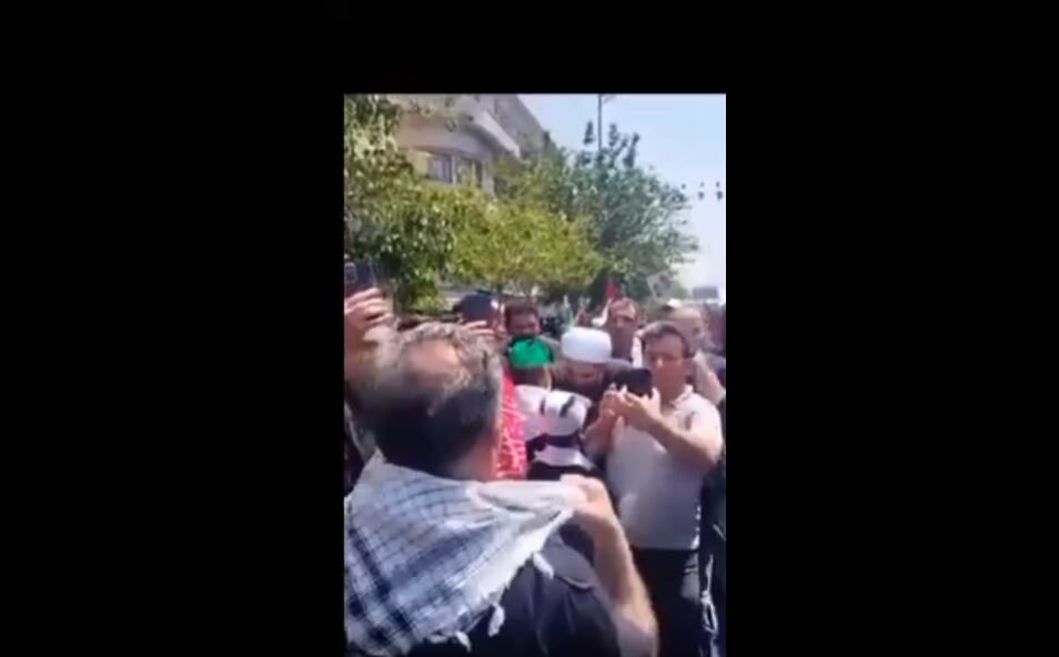 Video: Presence of Golpayegani — son‑in‑law of the martyred leader and father of 14‑month‑old Zahra — at family’s funeral ceremony