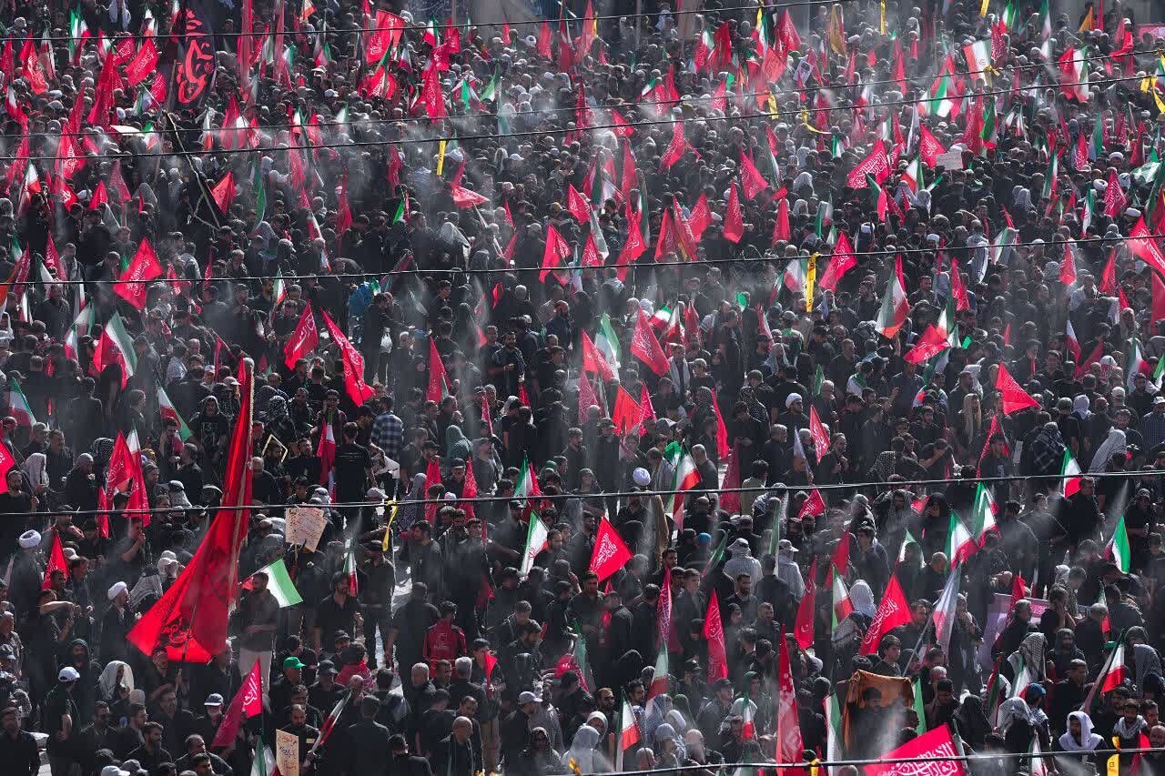 La riflessione dei media occidentali sul funerale del leader martire: dalla dimostrazione di coesione alle richieste di vendetta