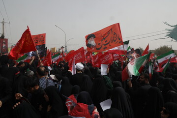 تصویری خبر|| قم میں شہید رہبر انقلاب کا تشییع جنازہ