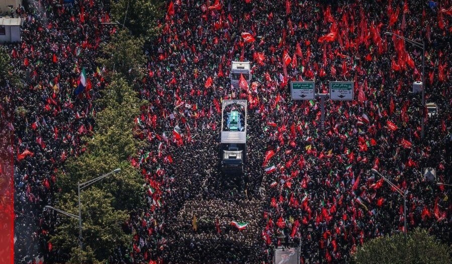 تشییع میلیونی رهبر شهید انقلاب؛ همه‌پرسی که روایت های دروغ آمریکا را رسوا کرد