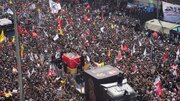 PMU: 3,8 milhões de pessoas em luto participaram do funeral do Líder Mártir da Revolução Islâmica em Najaf