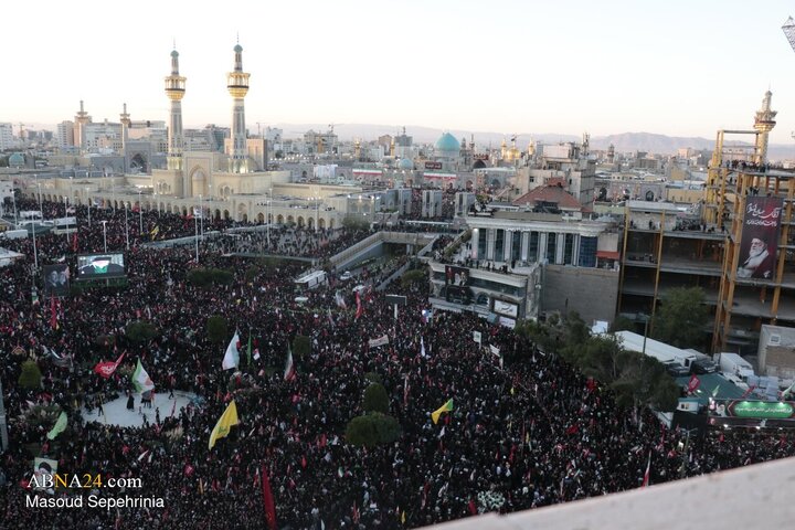 تشییع پیکر مطهر رهبر شهید انقلاب در مشهد مقدس