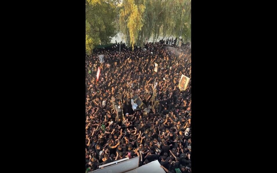 Video: This is how mourners in Iraq bid farewell to martyred leader
