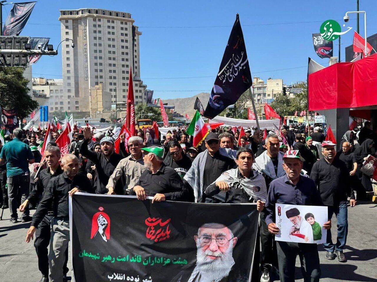 فيديو | الشعب الايراني بانتظار الجثمان الطاهر للشهيد الإمام السيد "الخامنئي" في مدينة مشهد