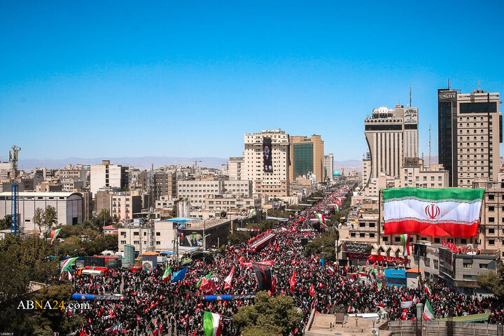 تقرير مصور/ مراسم تشييع الجثمان الطاهر للإمام الشهيد الخامنئي وأفراده أسرته بمدينة مشهد -1