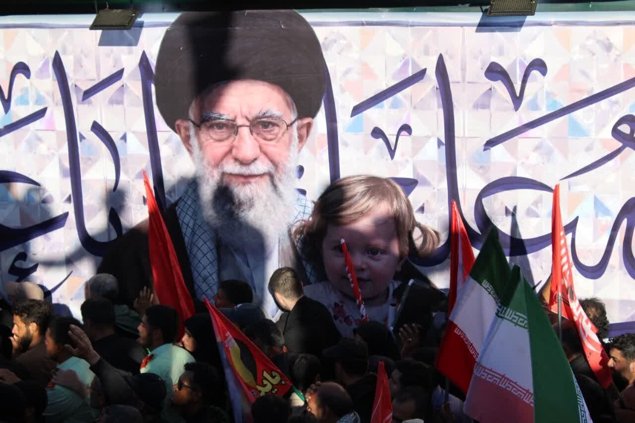 Fotos | Lágrimas, luto e uma epopeia sem precedentes em Mashhad