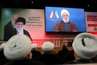 Imam Khamenei sem paralelo na história: chefe do Hezbollah