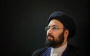 امریکہ سے صلح کے لیے مذاکرات کرنے والا غدار ہے:سید علی خمینی