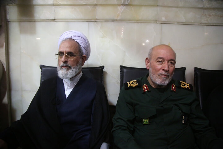 بزرگداشت حضرت آیت الله العظمی امام خامنه‌ای شهید در حرم حضرت معصومه (س)