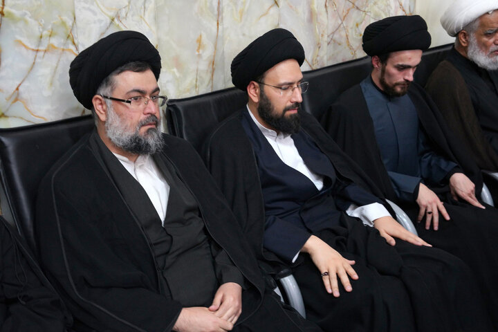 حضور گسترده علما در مراسم یادبود رهبر شهید انقلاب در قم