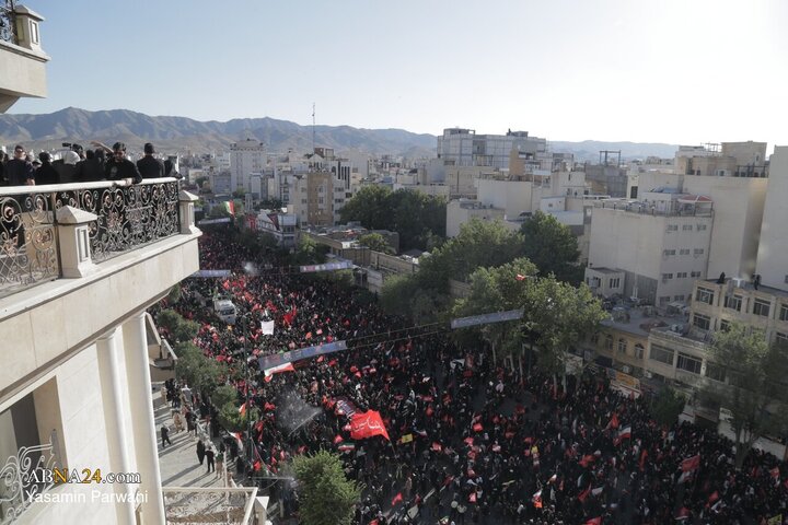 تقرير مصور/ مشهد من السماء..الجموع الغفيرة في تشييع الجثمان الطاهر للشهيد القائد الخامنئي بمدينة مشهد