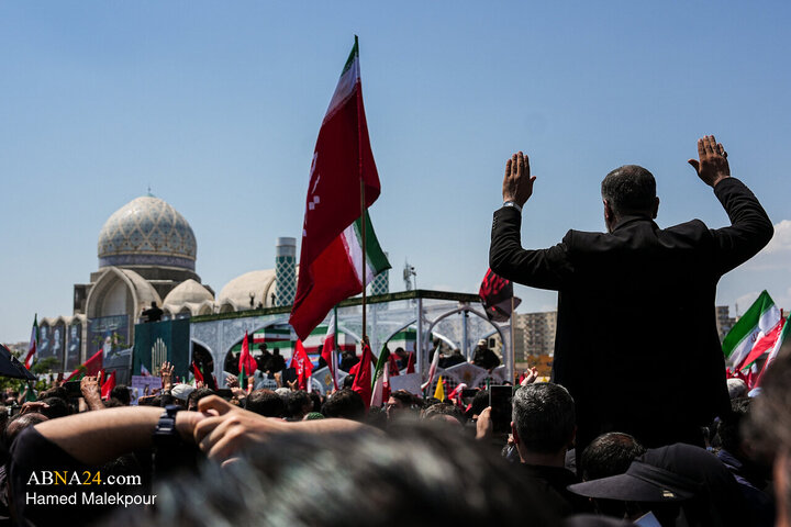 تشییع پیکر مطهر رهبر شهید انقلاب در تهران