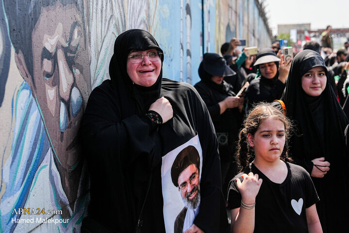 تشییع پیکر مطهر رهبر شهید انقلاب در تهران