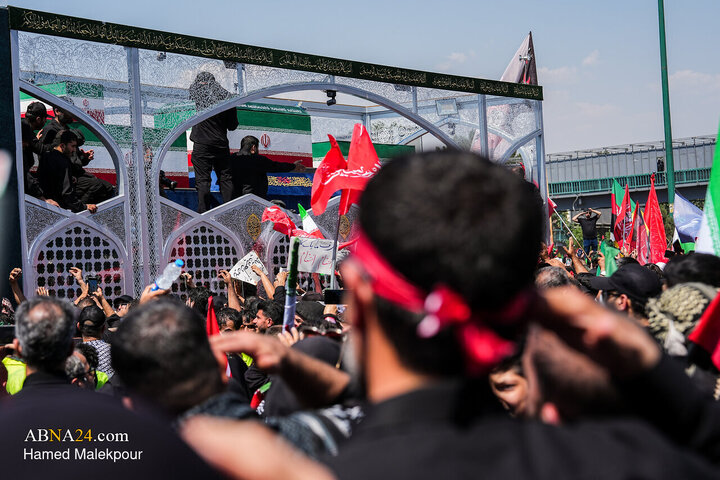 تشییع پیکر مطهر رهبر شهید انقلاب در تهران