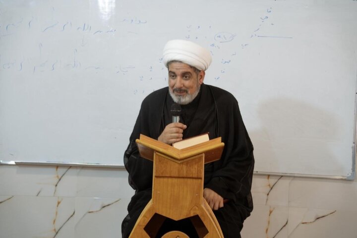 تقرير مصور/  تقديم دروس فقهية وثقافية ضمن مشروع (صغارنا قرّاء) في قضاء الهندية بكربلاء