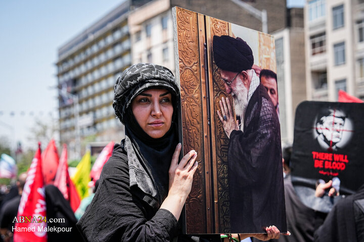تشییع پیکر مطهر رهبر شهید انقلاب در تهران