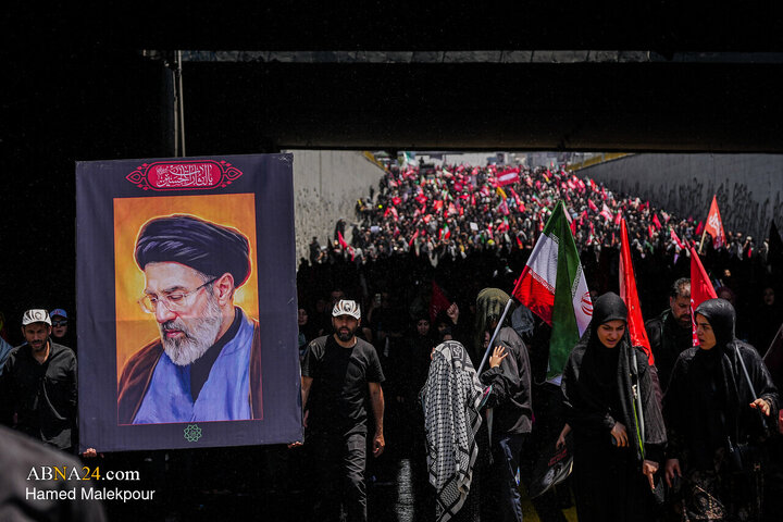 تشییع پیکر مطهر رهبر شهید انقلاب در تهران