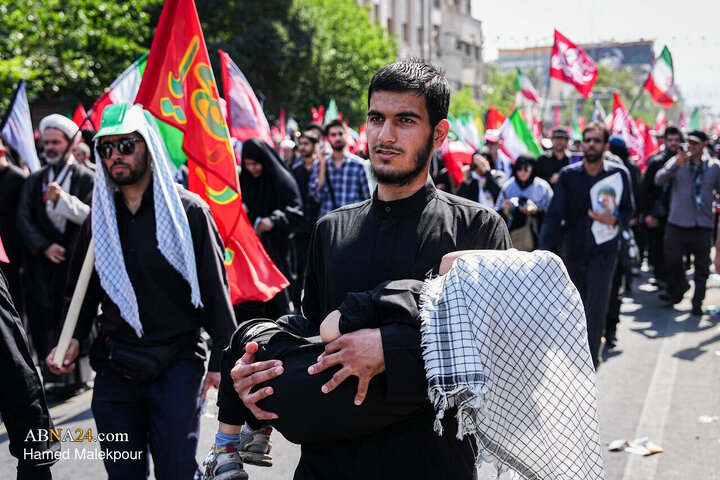 تشییع پیکر مطهر رهبر شهید انقلاب در تهران