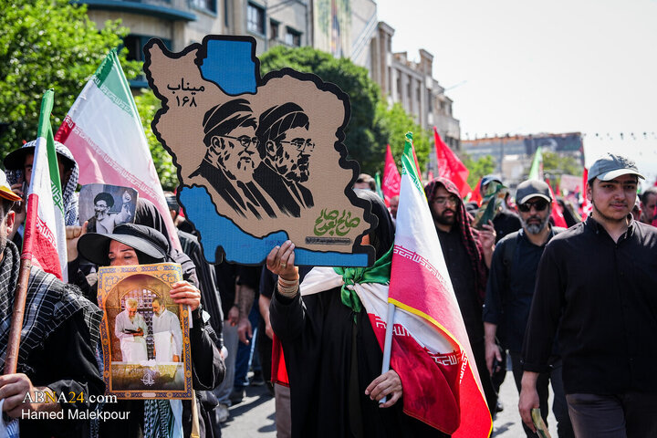 تشییع پیکر مطهر رهبر شهید انقلاب در تهران