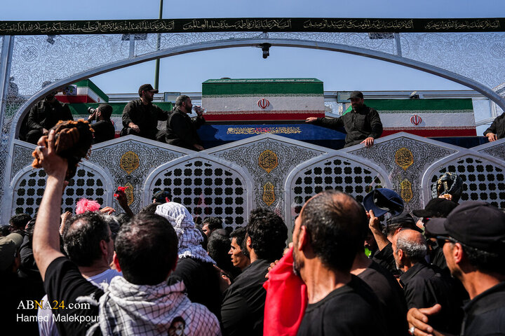 تشییع پیکر مطهر رهبر شهید انقلاب در تهران
