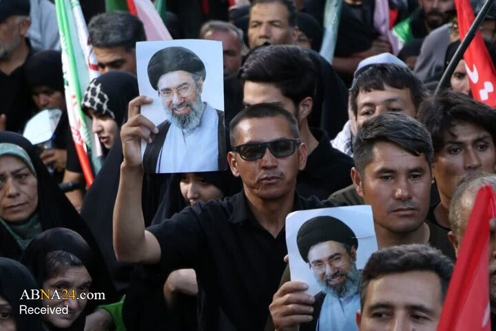 حضور مهاجرین افغانستانی مشهد در تشییع رهبر شهید
