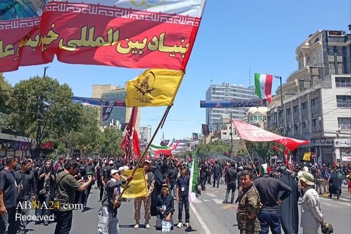حضور مهاجرین افغانستانی مشهد در تشییع رهبر شهید