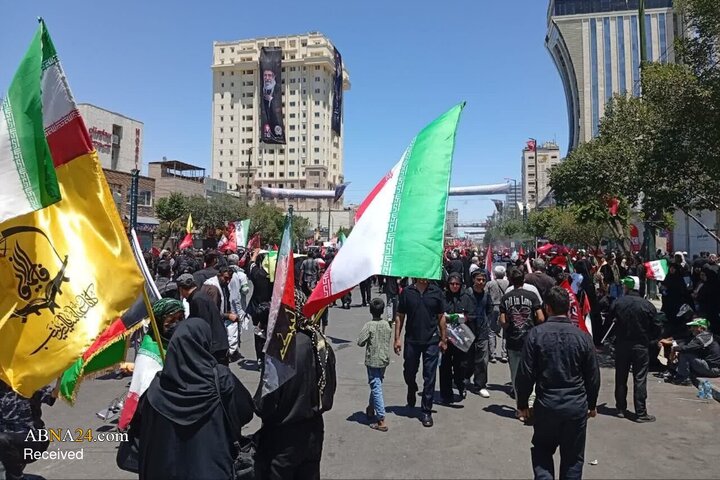 حضور مهاجرین افغانستانی مشهد در تشییع رهبر شهید