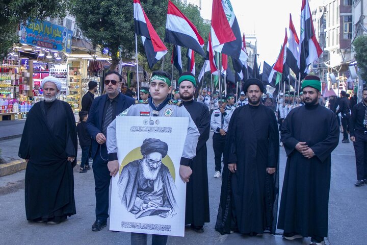 تقرير مصور/ بمشاركة نحو ألف طالب تنظيم المسيرة العاشورائية السنوية في كربلاء المقدسة
