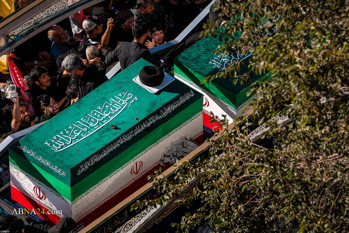 Foto / Mukaddes Meşhed’de Devrim Şehidi Liderin Mübarek Naaşının Cenaze Töreni - 3