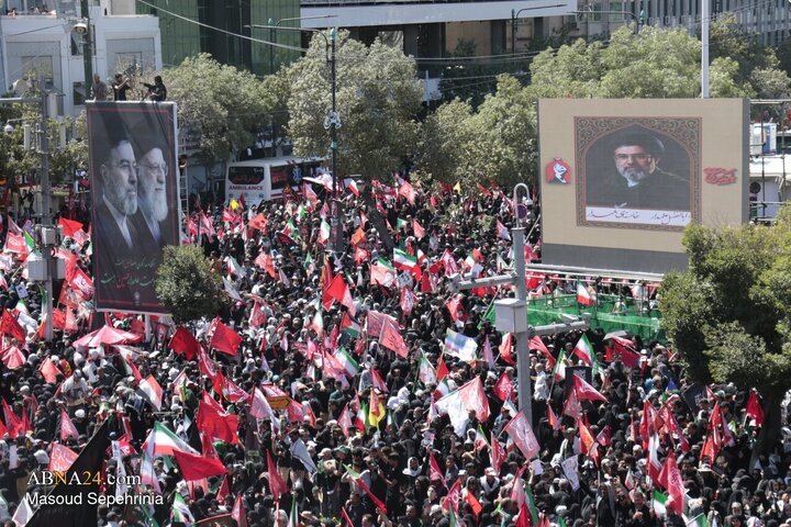 Foto / Mukaddes Meşhed’de Devrim Şehidi Liderin Mübarek Naaşının Cenaze Töreni - 2