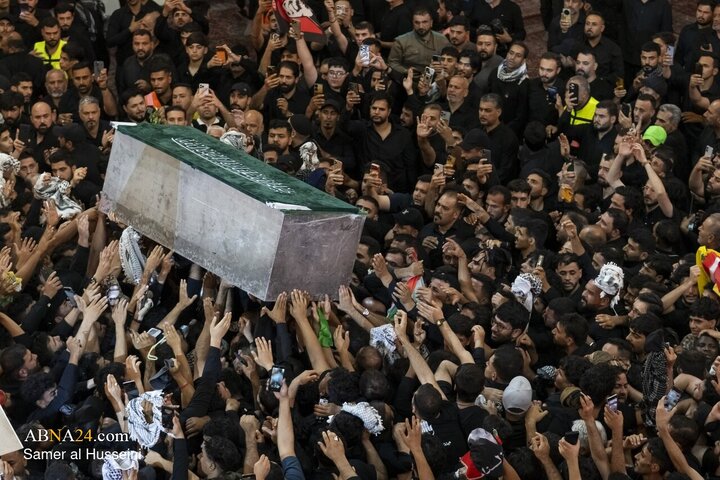 Foto / Devrim Şehidi Liderin Mübarek Naaşının Hz. Ebulfazl (a.s.) Kutsal Türbesindeki Cenaze Töreni