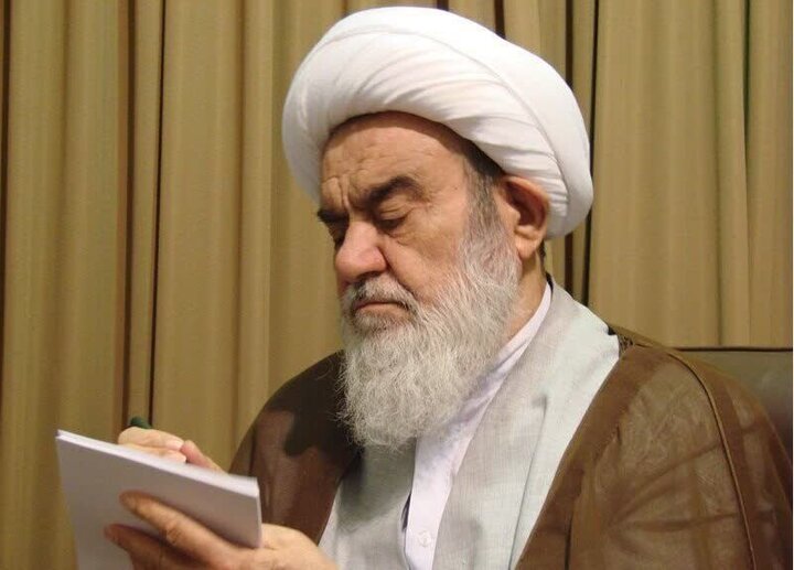 Ayetullah Mazaheri: "ABD Başkanının Açıklamaları Düşmanların Çaresizliğini Gösteriyor"
