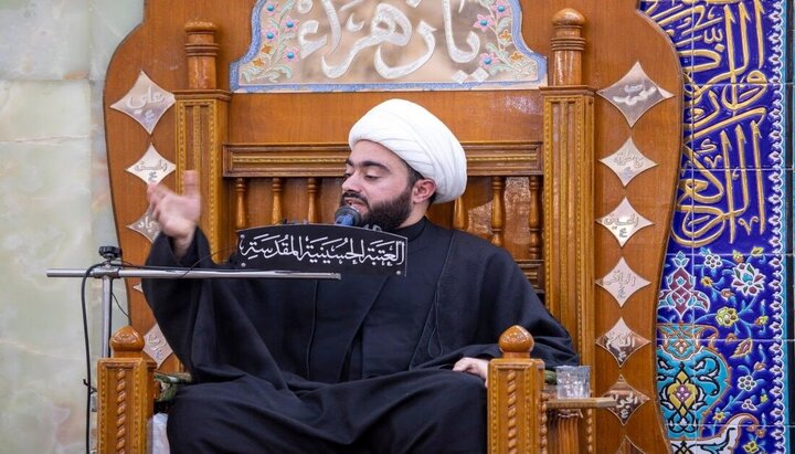 تقرير مصور/ إقامة مجلس عزاء بذكرى استشهاد الإمام زين العابدين(ع) في العتبة الحسينية المقدسة