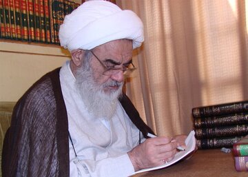 آية اللّه مظاهريّ: صون أمانة الإمام الشهيد يكمن في طاعة القائد الحكيم الرشيد للثورة الإسلاميّة