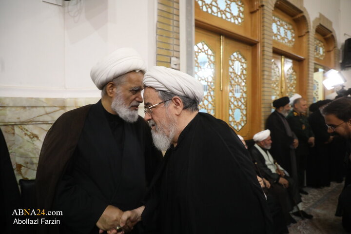 مراسم بزرگداشت رهبر شهید انقلاب در حرم حضرت معصومه(س)