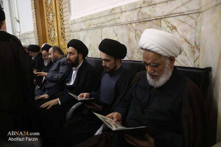 مراسم بزرگداشت رهبر شهید انقلاب در حرم حضرت معصومه(س)