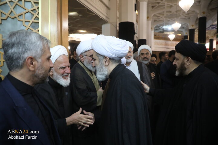مراسم بزرگداشت رهبر شهید انقلاب در حرم حضرت معصومه(س)