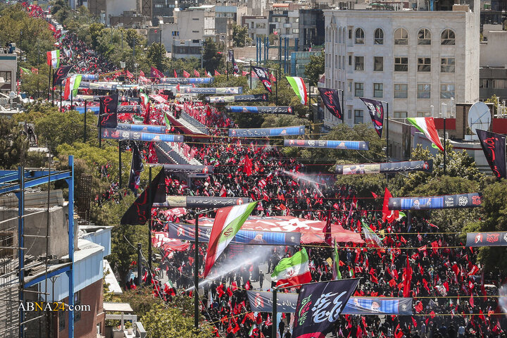 تشییع پیکر مطهر رهبر شهید انقلاب در مشهد مقدس