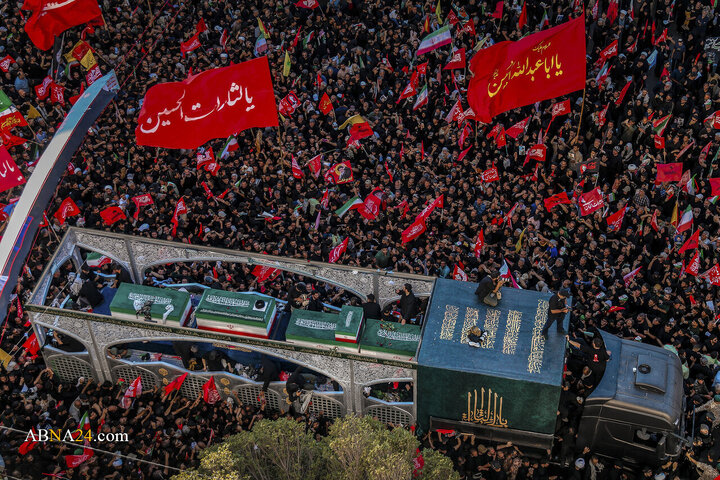 تشییع پیکر مطهر رهبر شهید انقلاب در مشهد مقدس