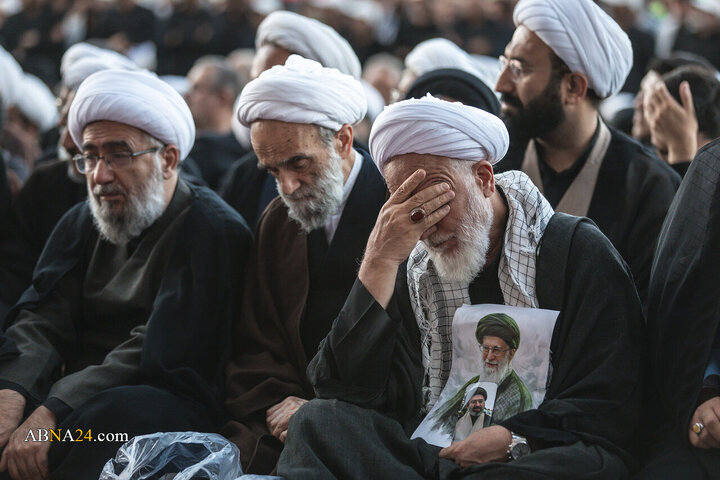 تشییع پیکر مطهر رهبر شهید انقلاب در مشهد مقدس