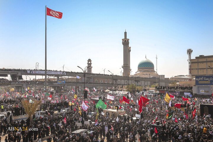 تشییع پیکر مطهر رهبر شهید انقلاب در نجف اشرف